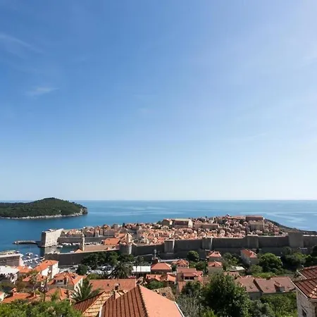 Apartment Serenity - Double With Private External Bathroom-1 *